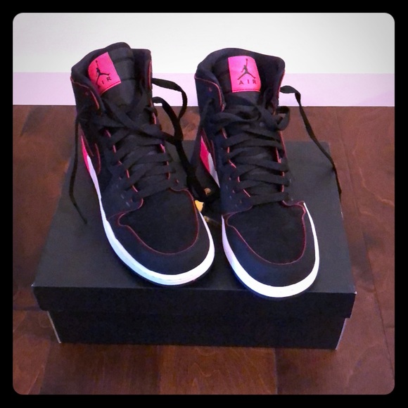 nike air jordan high tops womens